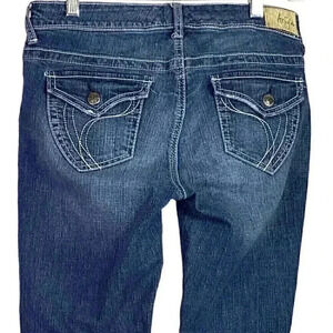 Ariya Women 9/10 Bootcut Jeans Blue Stretch Low Rise Western Button Flap Pockets